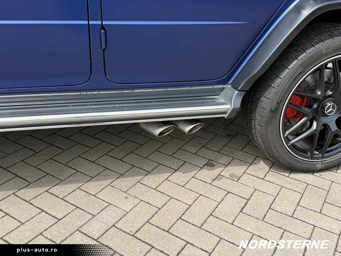 MERCEDES-BENZ Mercedes-AMG G 63 Fond Entertainment LNP 235T€
