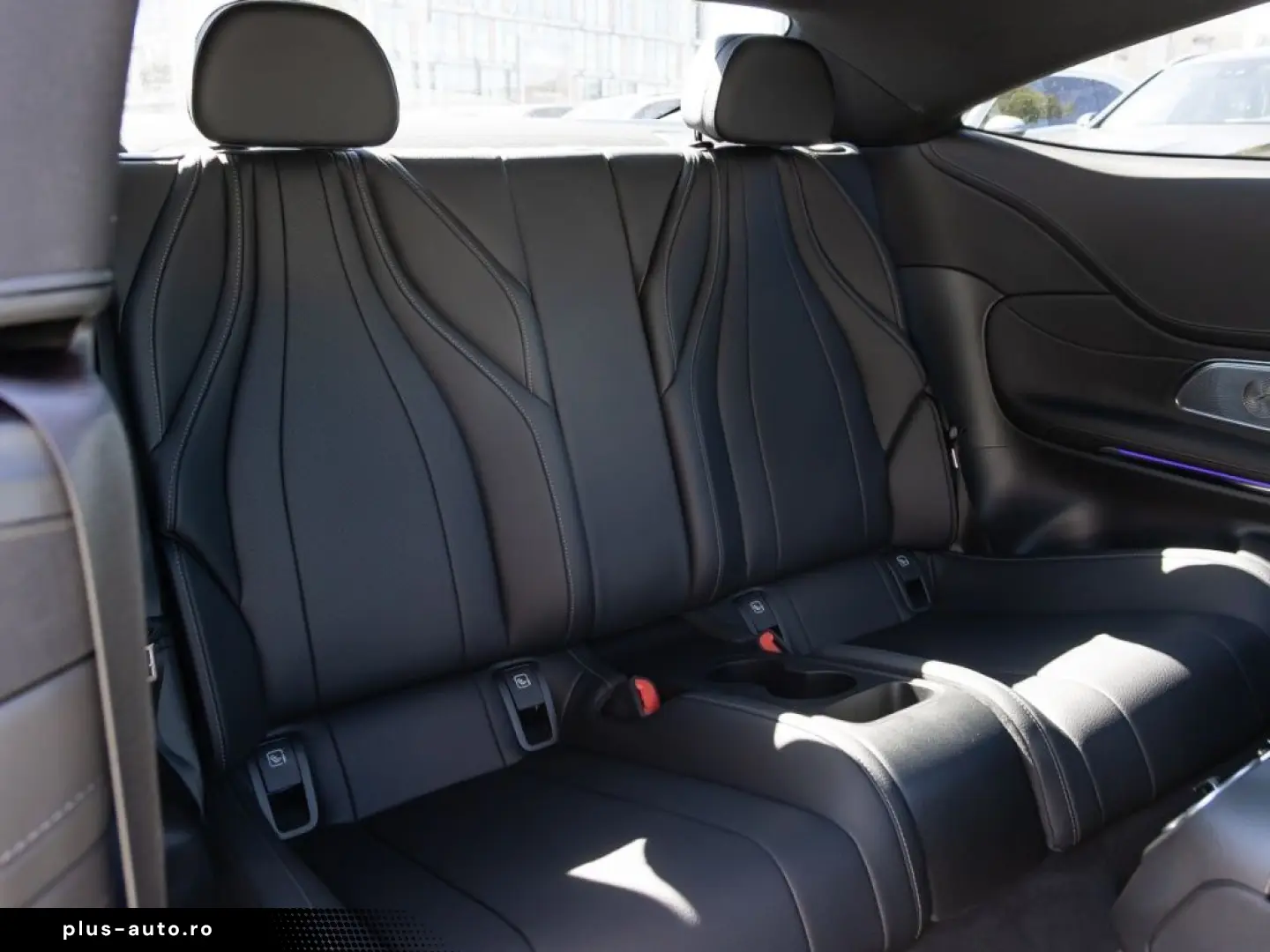 MERCEDES-BENZ CLE 300 4M AMG Line KeyGo TotW Pano Night