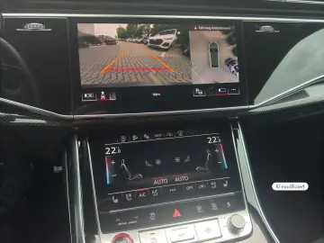 AUDI SQ8 TFSI competition plus PANO AHK STANDHZ. B&O