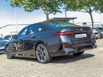 BMW 530e M Sport Pro AHK Pano H K DA prof. Pa