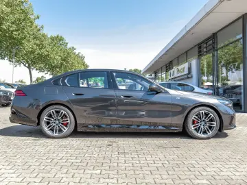 BMW 530e M Sport Pro AHK Pano H K DA prof. Pa