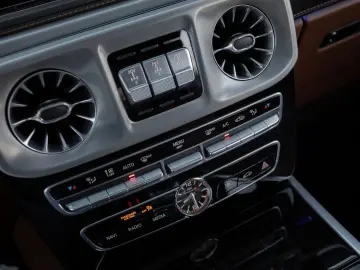 MERCEDES-BENZ G63 AMG BRABUS 800 MASS BURM3D 360 PANO VENT