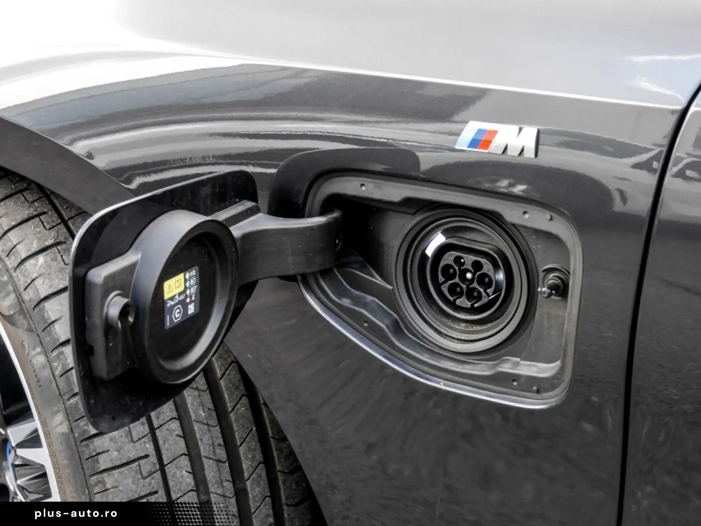 BMW 530e M SPORT PRO PANO HuD DA PROF H K 360