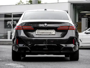 BMW 530e M SPORT PRO PANO HuD DA PROF H K 360