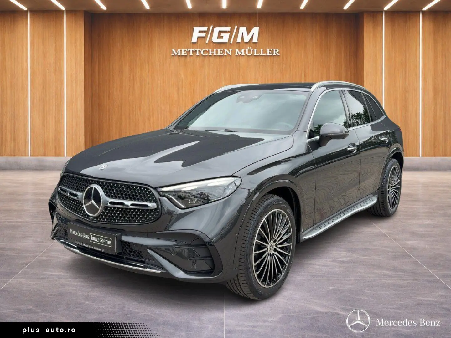 MERCEDES-BENZ GLC 300 d AMGPLUS PANO HUD AHK BUR.