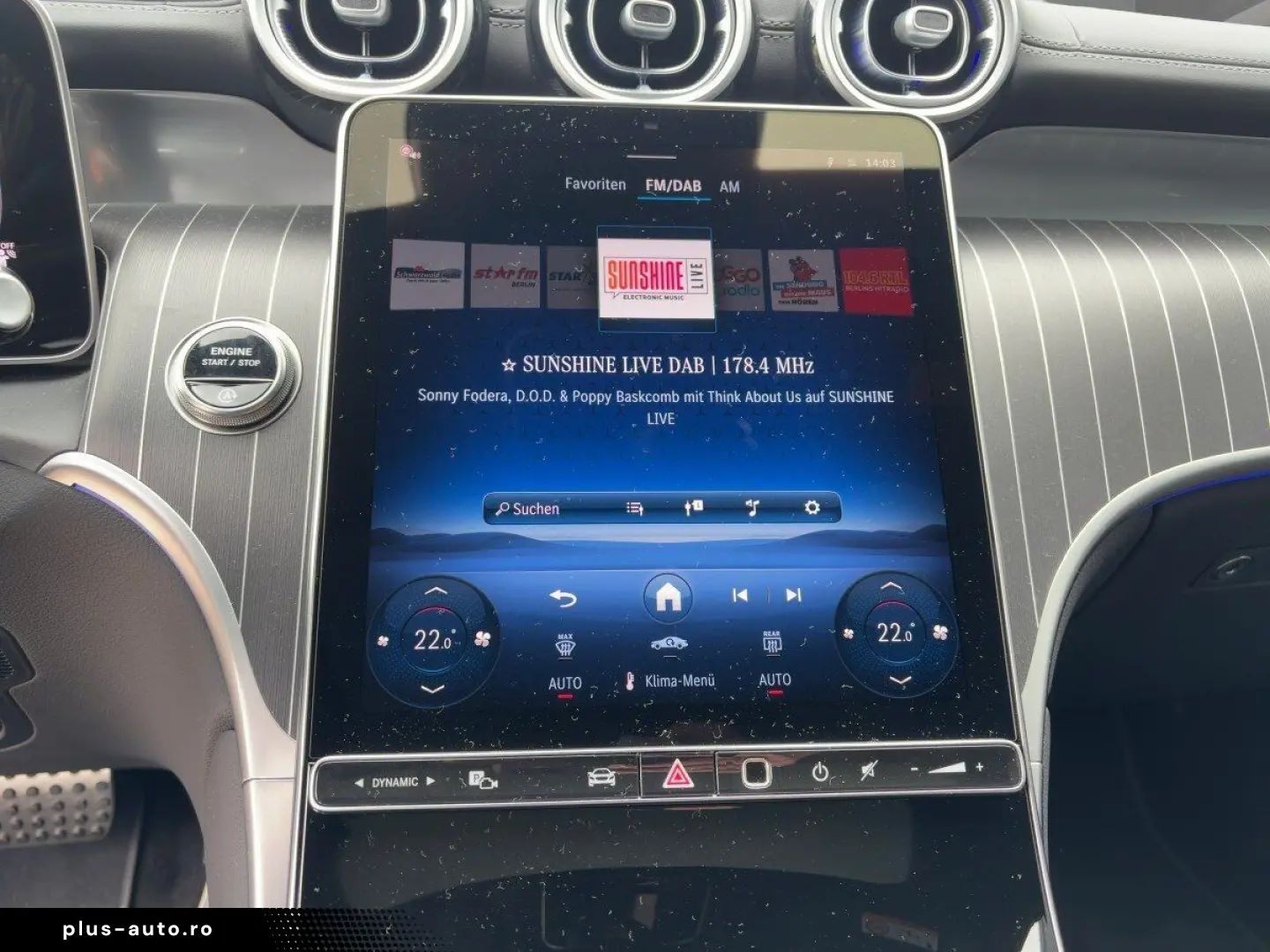 MERCEDES-BENZ GLC 300 d AMGPLUS PANO HUD AHK BUR.