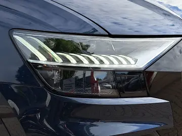 AUDI SQ8 TFSI quattro tiptr. AHK PANO 23  STANDHEIZ S