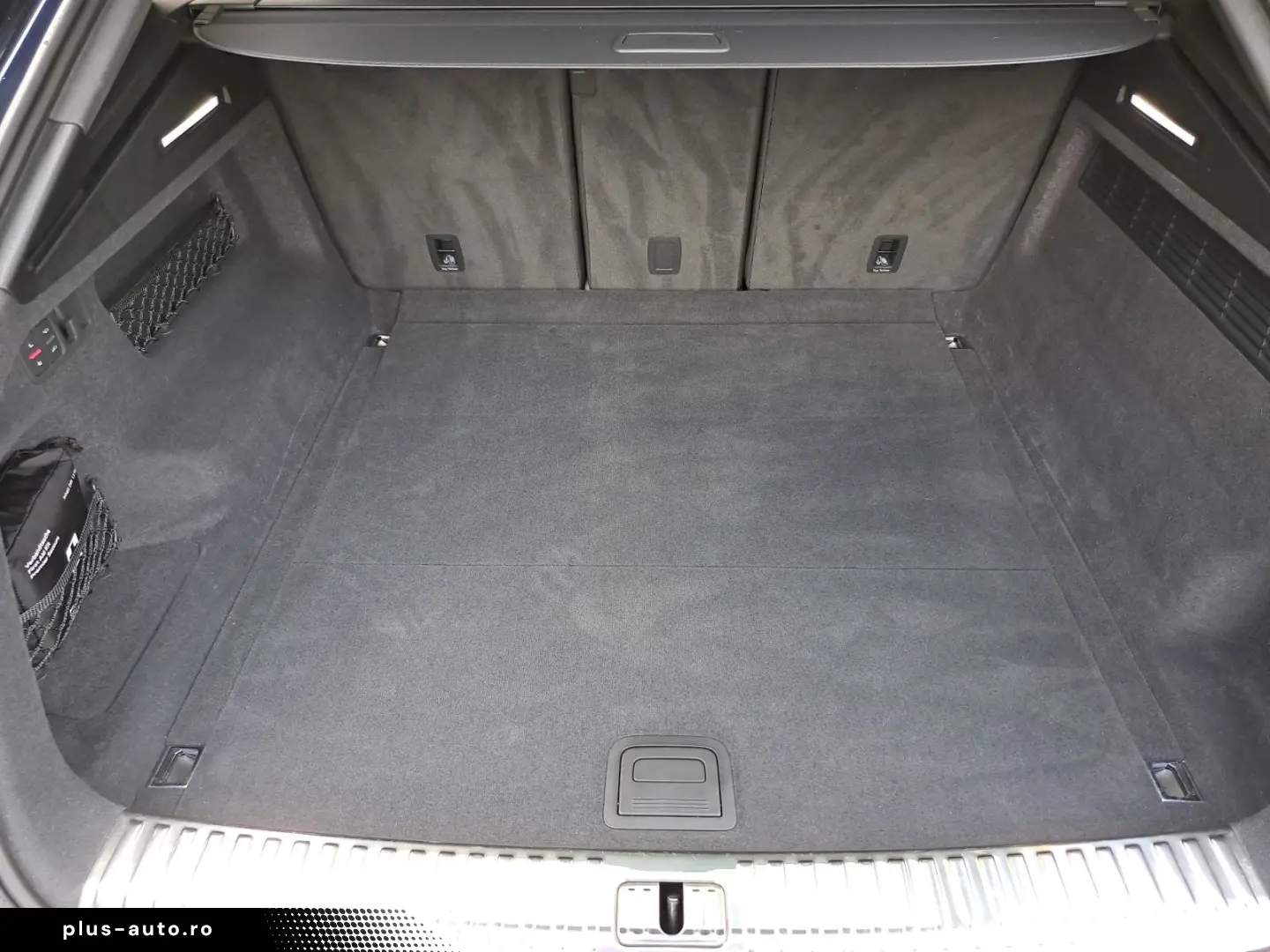 AUDI SQ8 TFSI quattro tiptr. AHK PANO 23  STANDHEIZ S