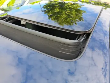AUDI SQ8 TFSI quattro tiptr. AHK PANO 23  STANDHEIZ S