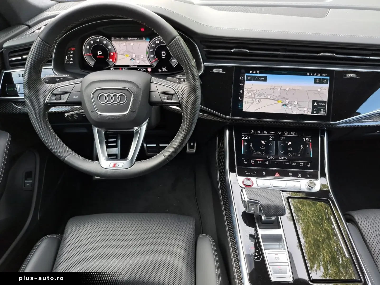 AUDI SQ8 TFSI quattro tiptr. AHK PANO 23  STANDHEIZ S
