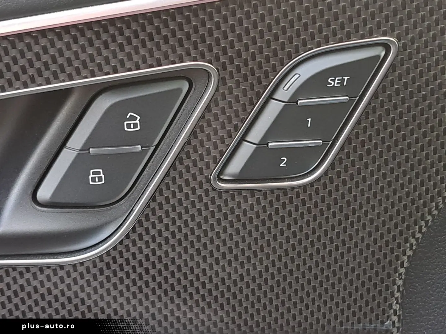 AUDI SQ8 TFSI quattro tiptr. AHK PANO 23  STANDHEIZ S