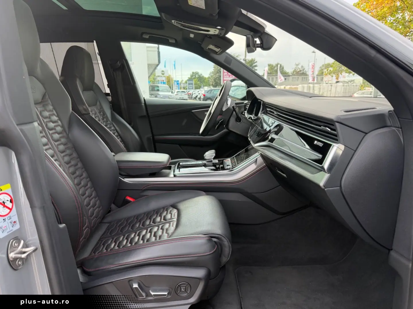 AUDI RSQ8 4.0TFSI Quattro Pano B&O Matrix AHK