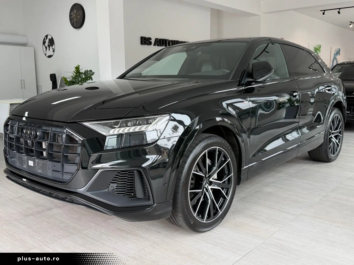 AUDI Q8 55 TFSI Quattro S-Line   B&W Advanced   Pano