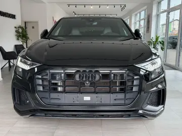 AUDI Q8 55 TFSI Quattro S-Line   B&W Advanced   Pano