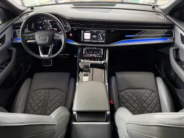 AUDI Q8 55 TFSI Quattro S-Line   B&W Advanced   Pano