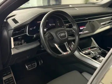 AUDI Q8 55 TFSI Quattro S-Line   B&W Advanced   Pano