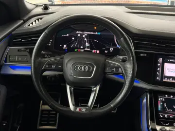 AUDI Q8 55 TFSI Quattro S-Line   B&W Advanced   Pano