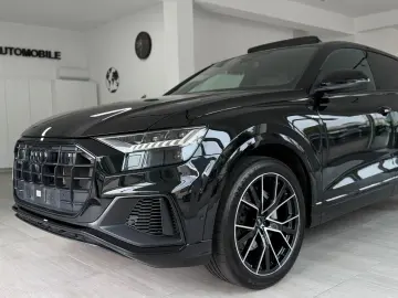 AUDI Q8 55 TFSI Quattro S-Line   B&W Advanced   Pano