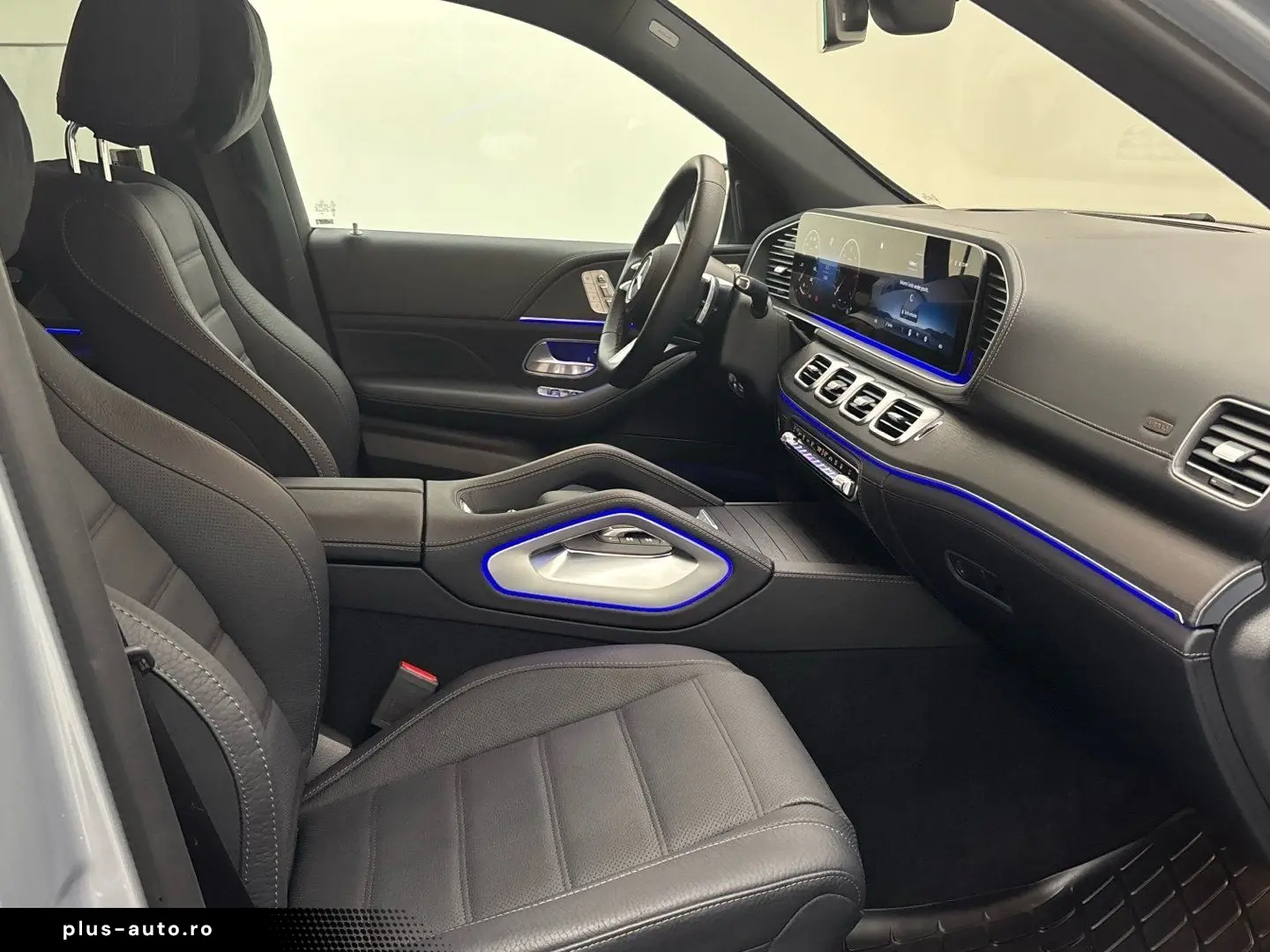 MERCEDES-BENZ GLS 2025 — imagine 10