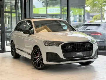 AUDI Q7 50 TDI  COMPETITION ACC HUD PANO MASSAGE 7-SI