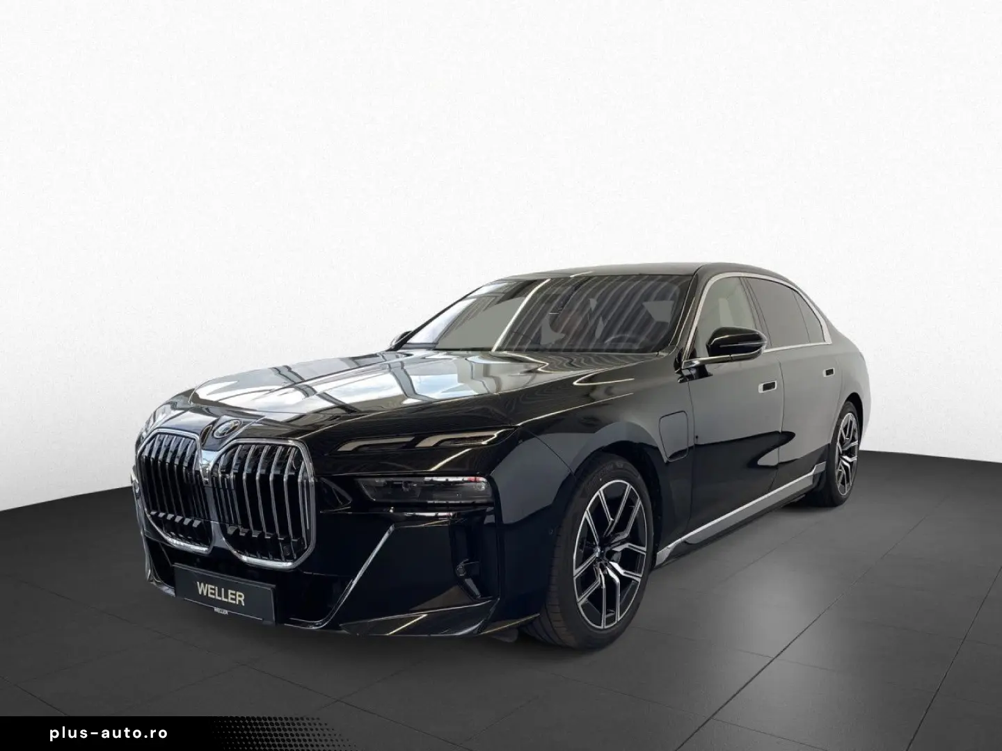 BMW 750e xDr M Sport AktivL Pano AHK B&W 360  DAPro