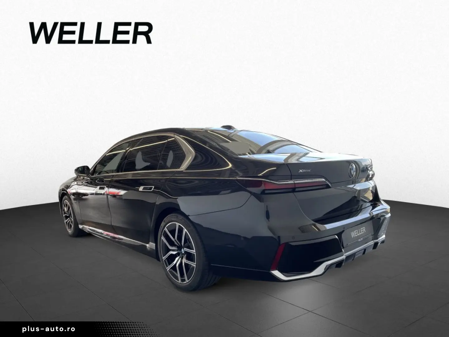 BMW 750e xDr M Sport AktivL Pano AHK B&W 360  DAPro