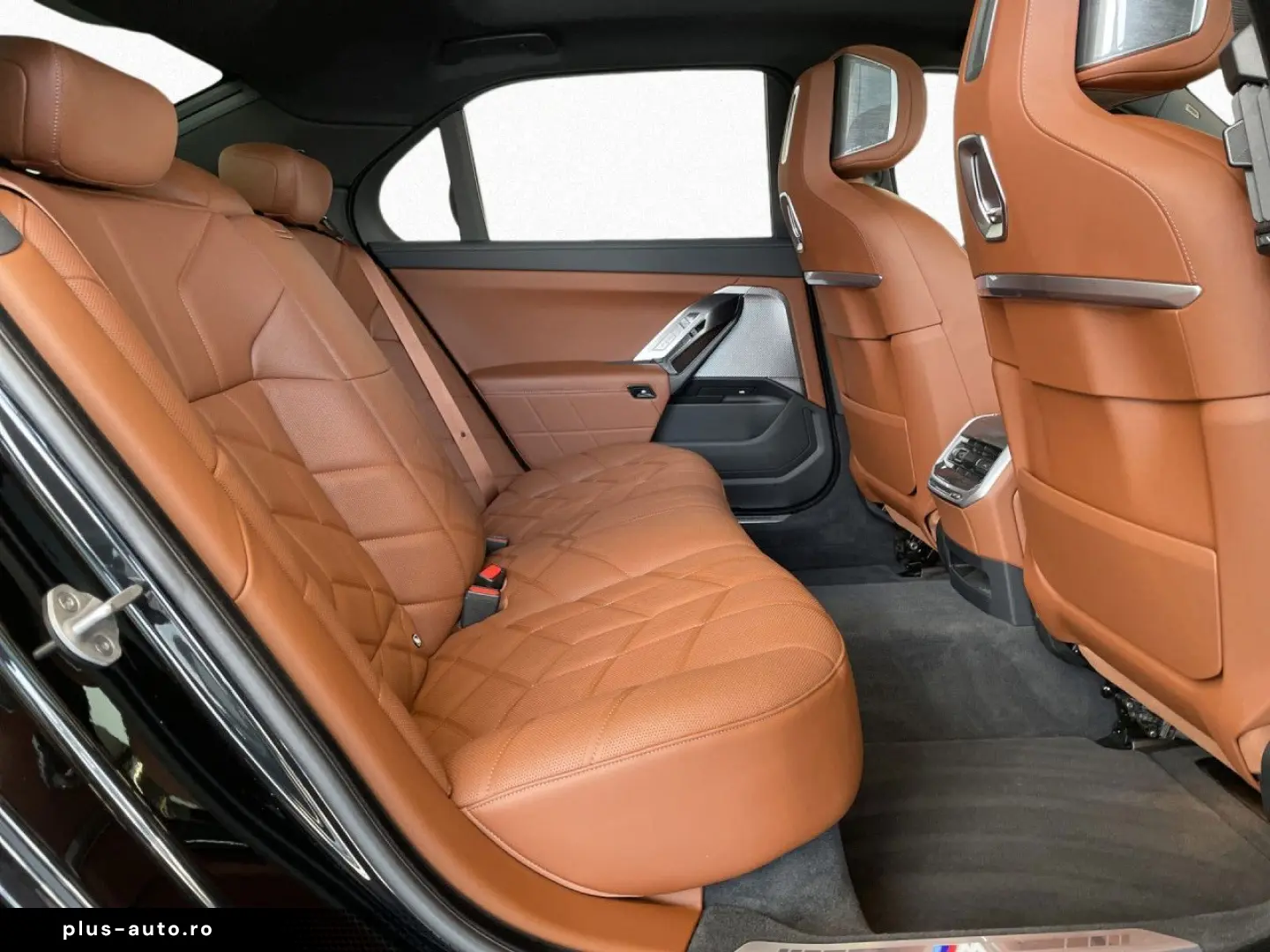 BMW 750e xDr M Sport AktivL Pano AHK B&W 360  DAPro