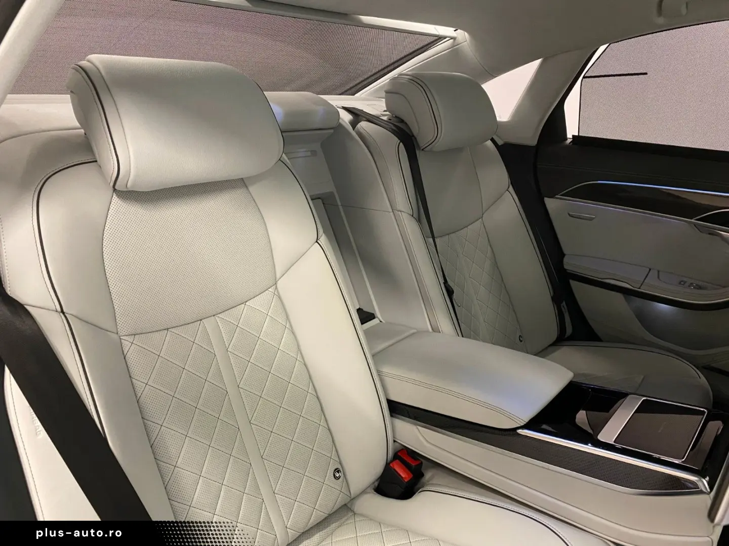 AUDI S8 4.0 TFSI quattro HD Matrix Pano Standhzg B&O