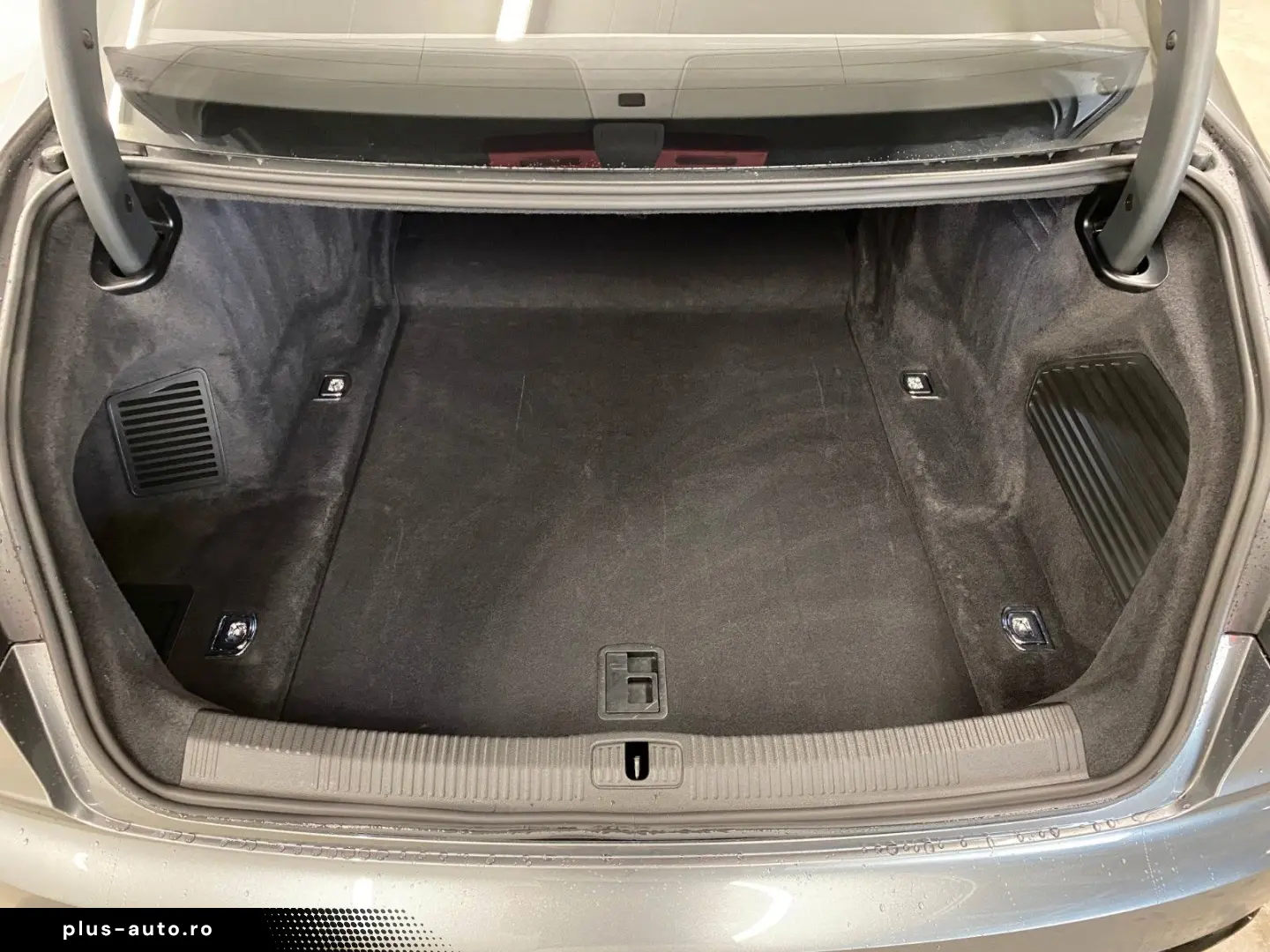 AUDI S8 4.0 TFSI quattro HD Matrix Pano Standhzg B&O