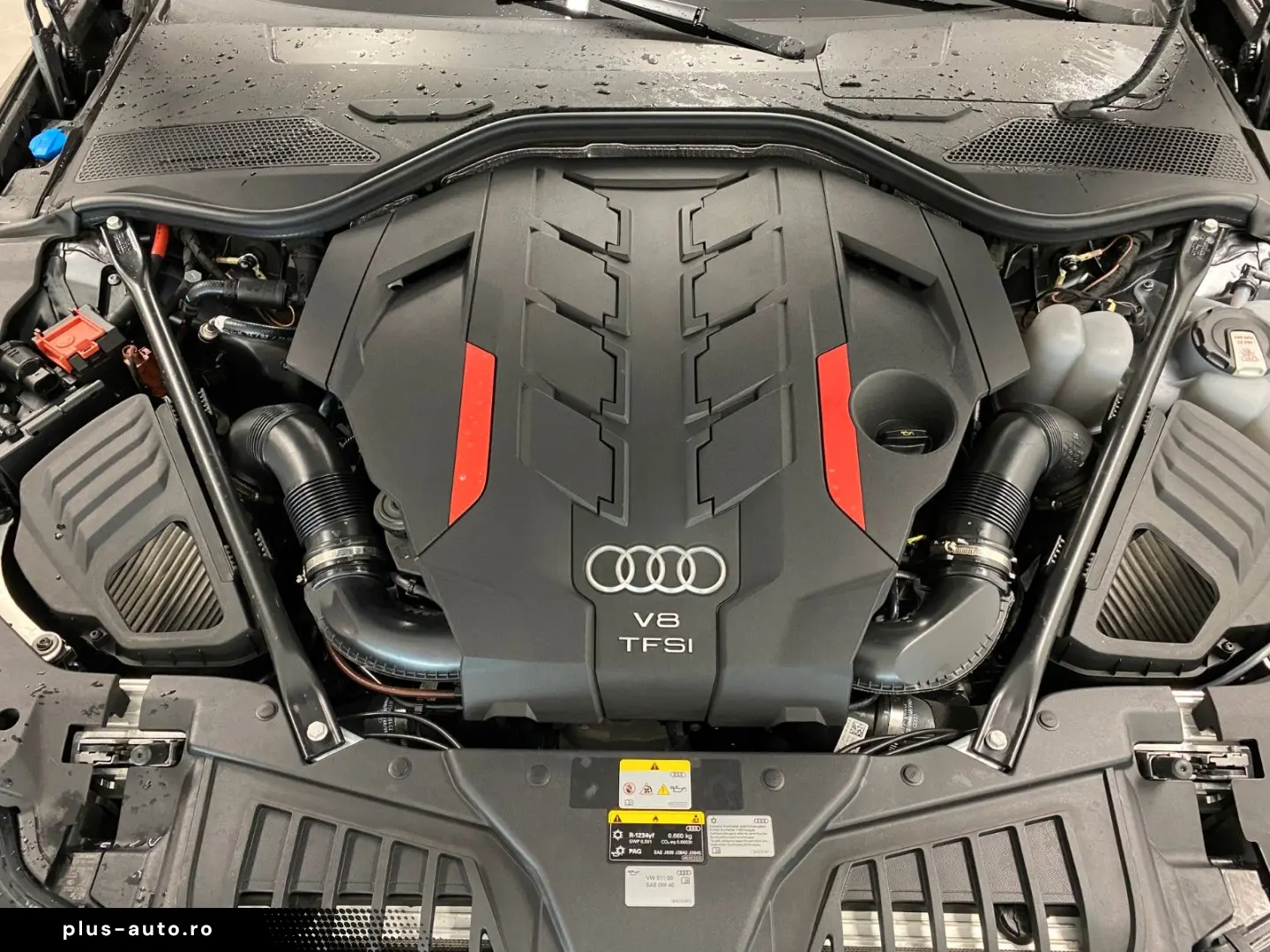AUDI S8 4.0 TFSI quattro HD Matrix Pano Standhzg B&O
