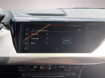 AUDI RS e-tron GT quattro