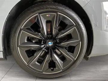 BMW i7 xDrive60 M SPORT PRO INDIVIDUAL