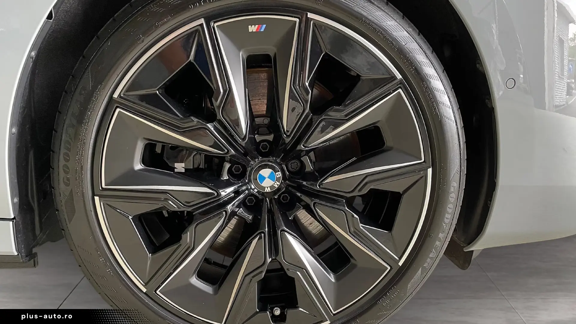 BMW i7 xDrive60 M SPORT PRO INDIVIDUAL