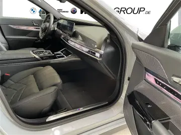 BMW i7 xDrive60 M SPORT PRO INDIVIDUAL