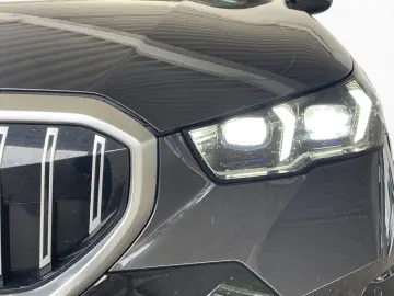 BMW 520i Lim M SPORT AdLED AHK Pano StHz 360  DAPro