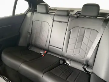 BMW 520i Lim M SPORT AdLED AHK Pano StHz 360  DAPro