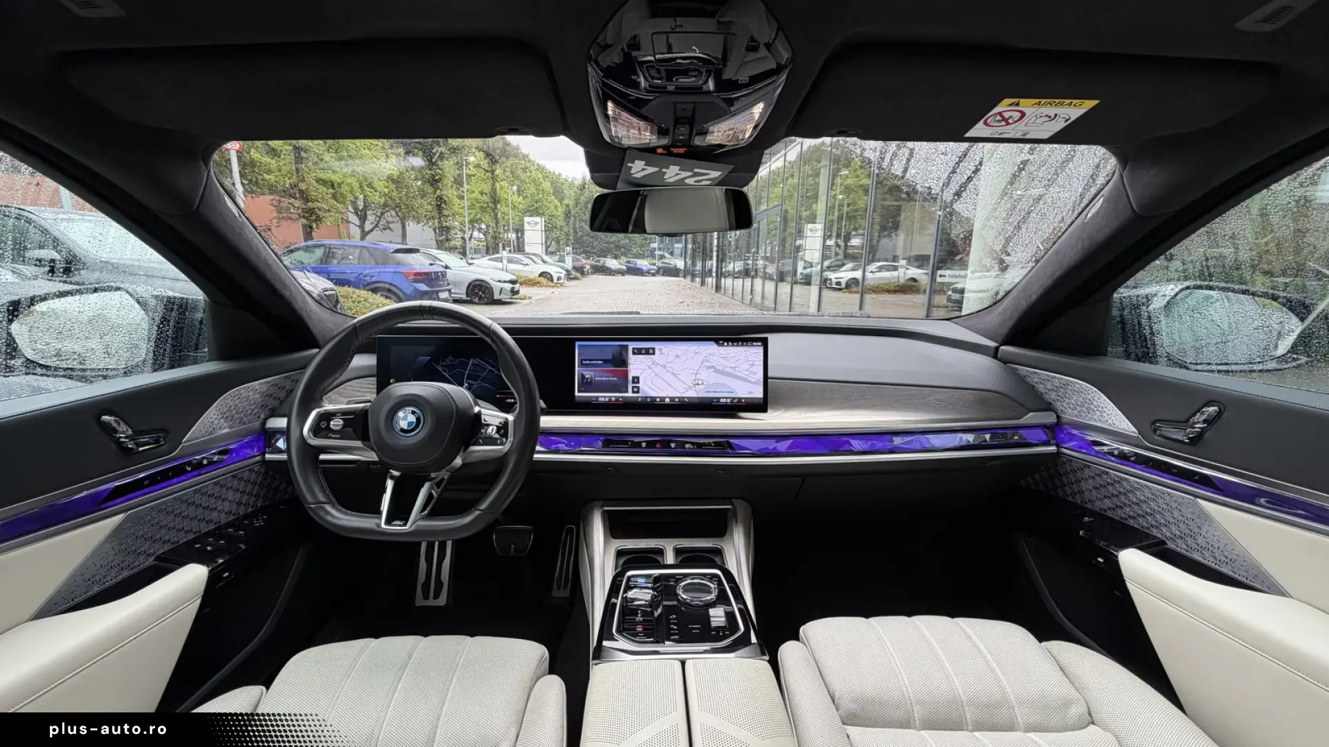 BMW i7 M70 xDrive M Sport INDIVIDUAL B&W TV Lounge