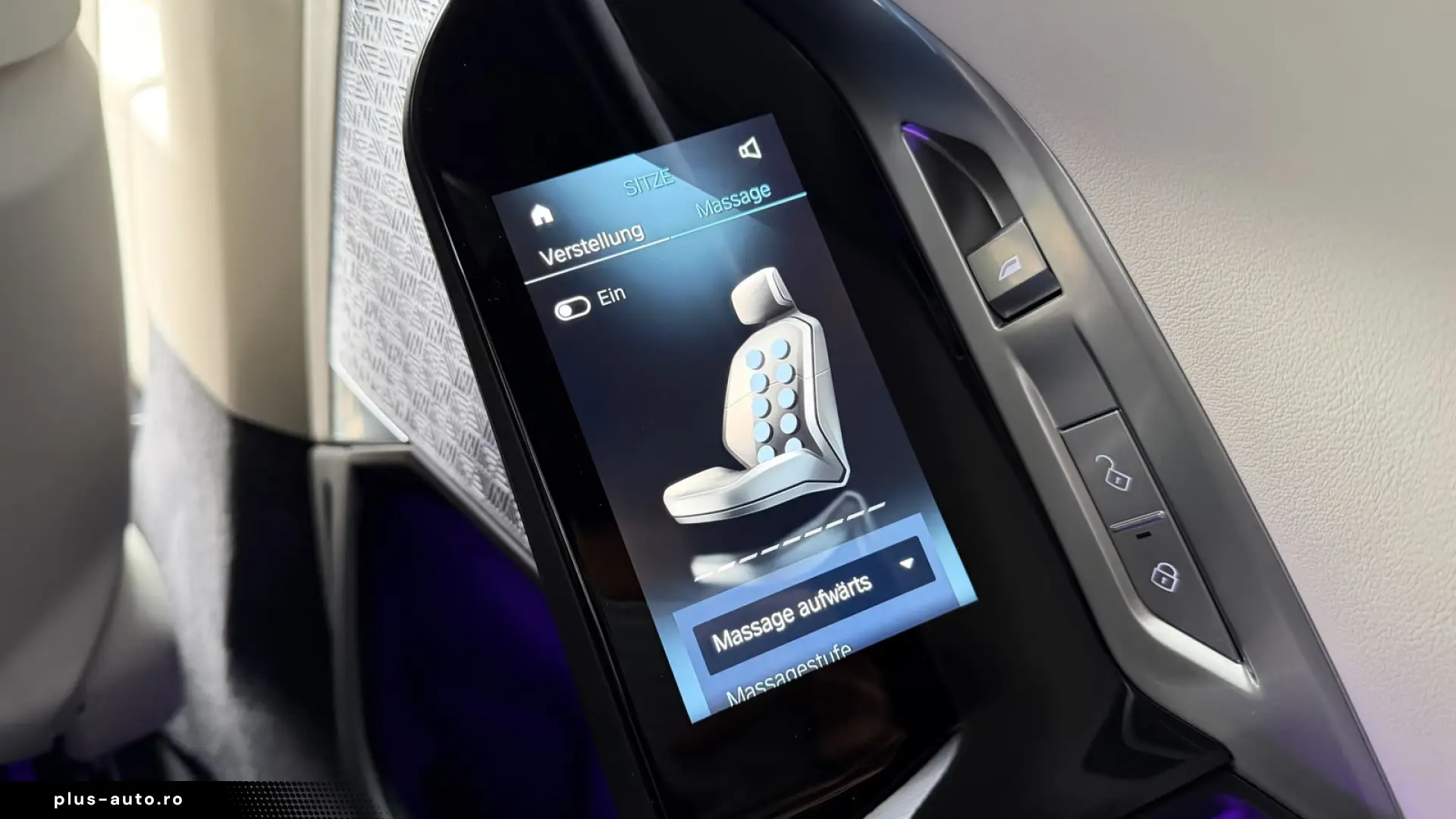 BMW i7 M70 xDrive M Sport INDIVIDUAL B&W TV Lounge