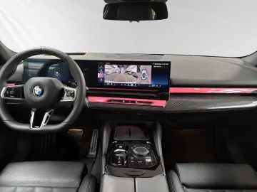 BMW 520i Inkl. € 1.190 Zubehörbonus  LR 550 - br. o.