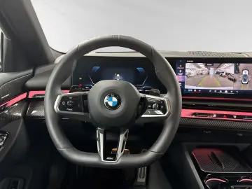BMW 520i Inkl. € 1.190 Zubehörbonus  LR 550 - br. o.