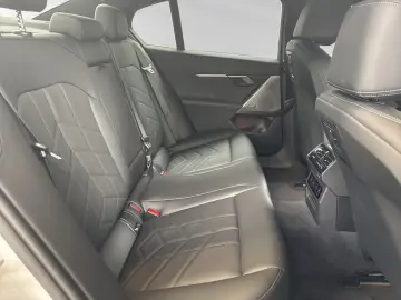 BMW 520i Inkl. € 1.190 Zubehörbonus  LR 550 - br. o.