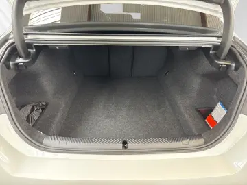 BMW 520i Inkl. € 1.190 Zubehörbonus  LR 550 - br. o.