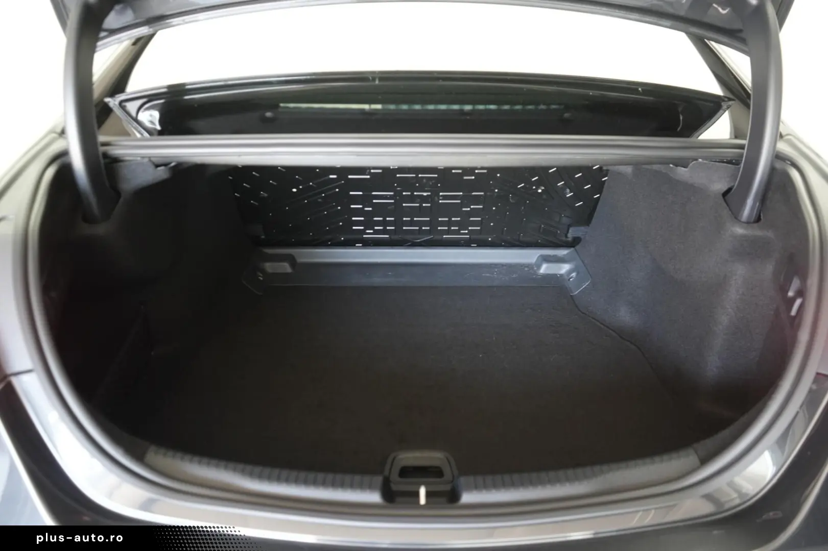 MERCEDES-BENZ C 300 d 9G-Tronic Avantgarde Leder Dis&hellip;