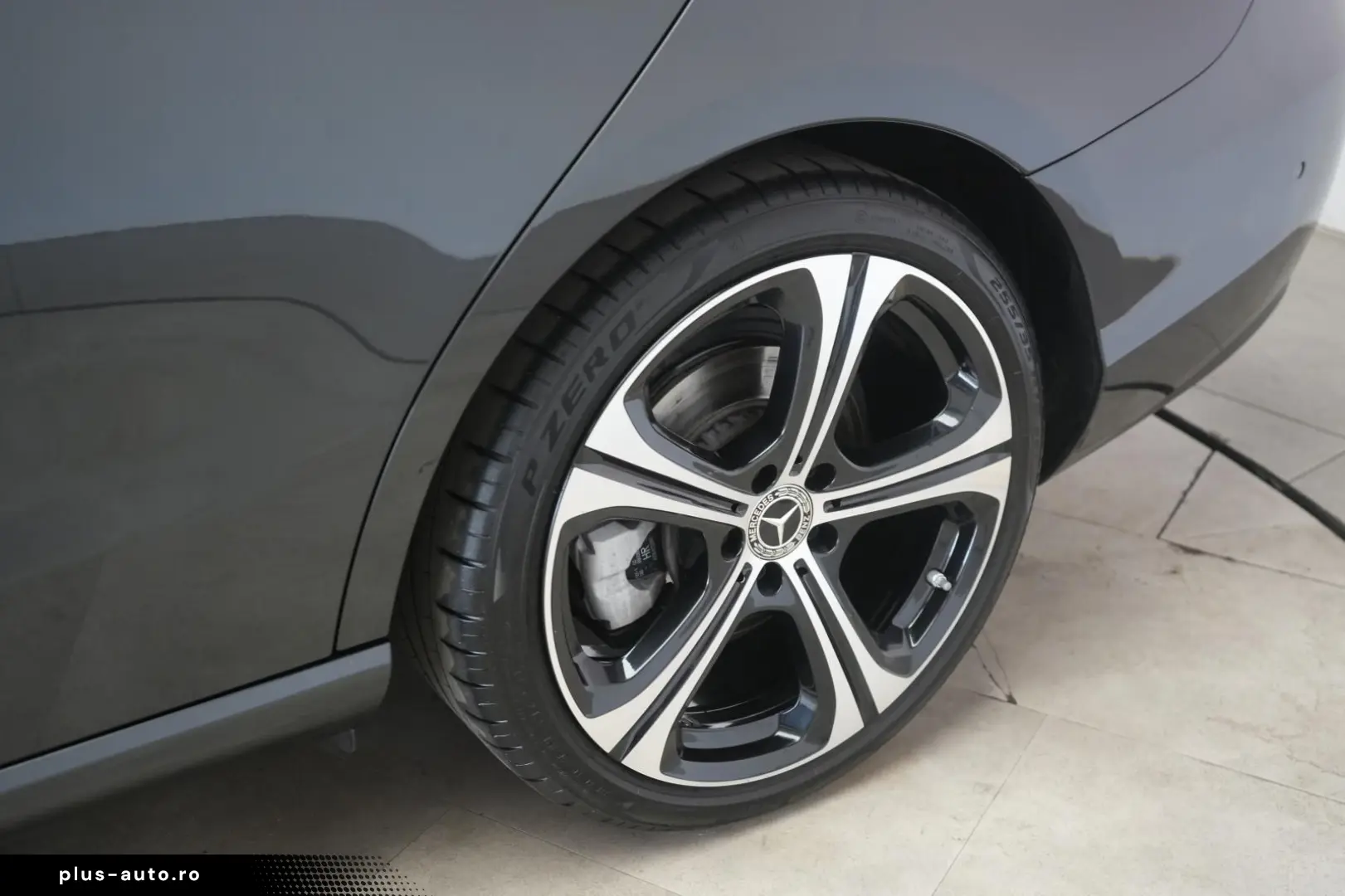 MERCEDES-BENZ C 300 d 9G-Tronic Avantgarde Leder Dis&hellip;