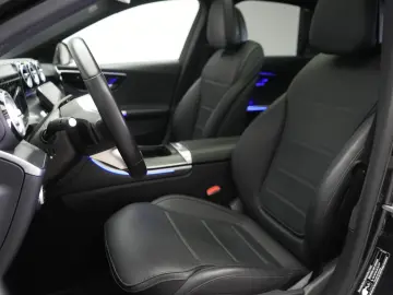 MERCEDES-BENZ C 300 d 9G-Tronic Avantgarde Leder Dis…