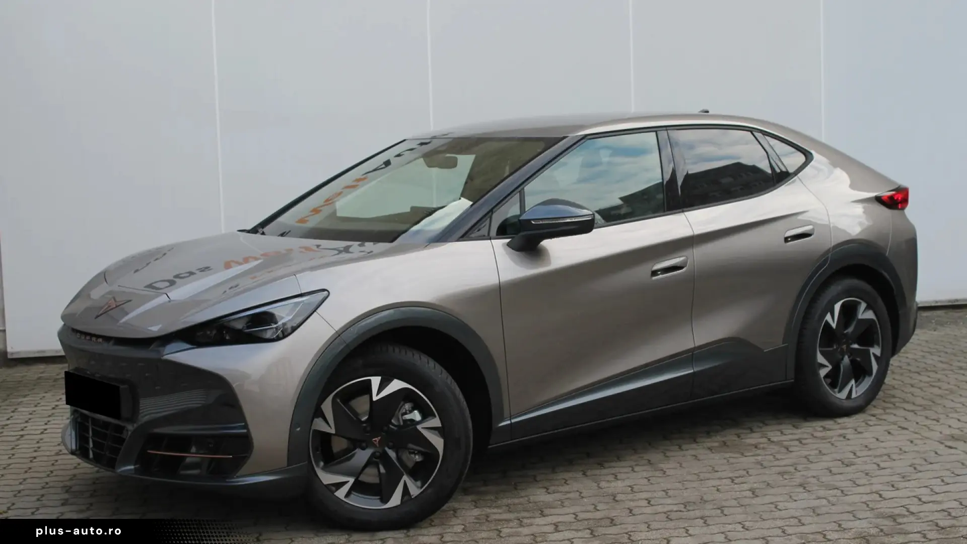 Cupra Tavascan - ELECTRIC