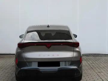 Cupra Tavascan - ELECTRIC
