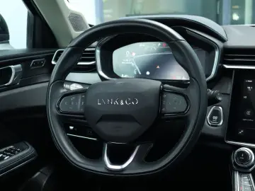LYNC AND CO 01 1.5   DAB   Tempomat   kamera
