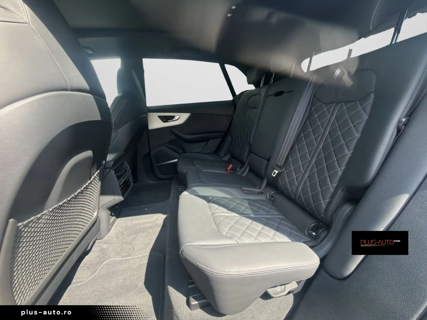 AUDI Q8 50 TDI Quattro S-Line Matrix Pano