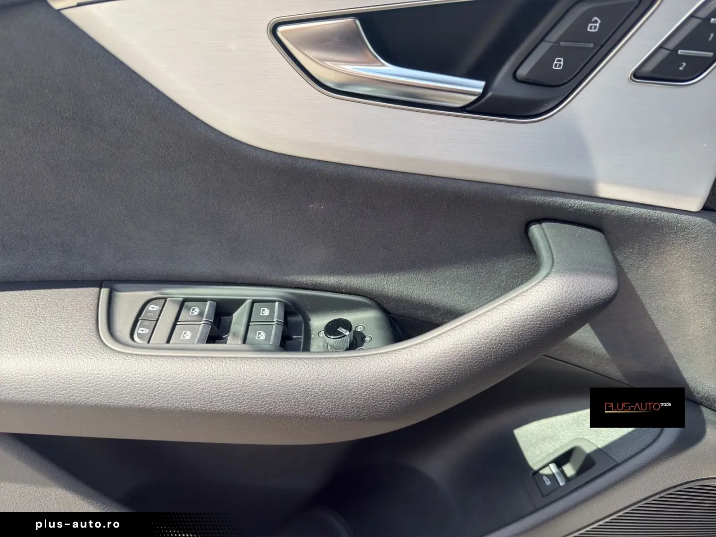 AUDI Q8 50 TDI Quattro S-Line Matrix Pano